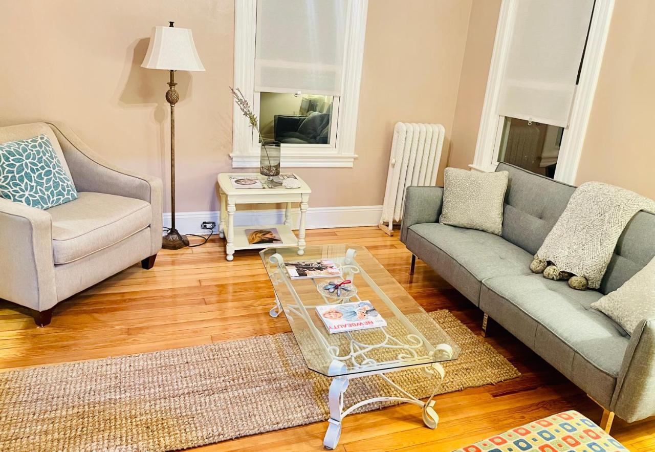 Delightful 2Br Apartment With Balcony - 15 Min From Mohegan Sun- Foxwoods Casinos & Mystic New London Εξωτερικό φωτογραφία