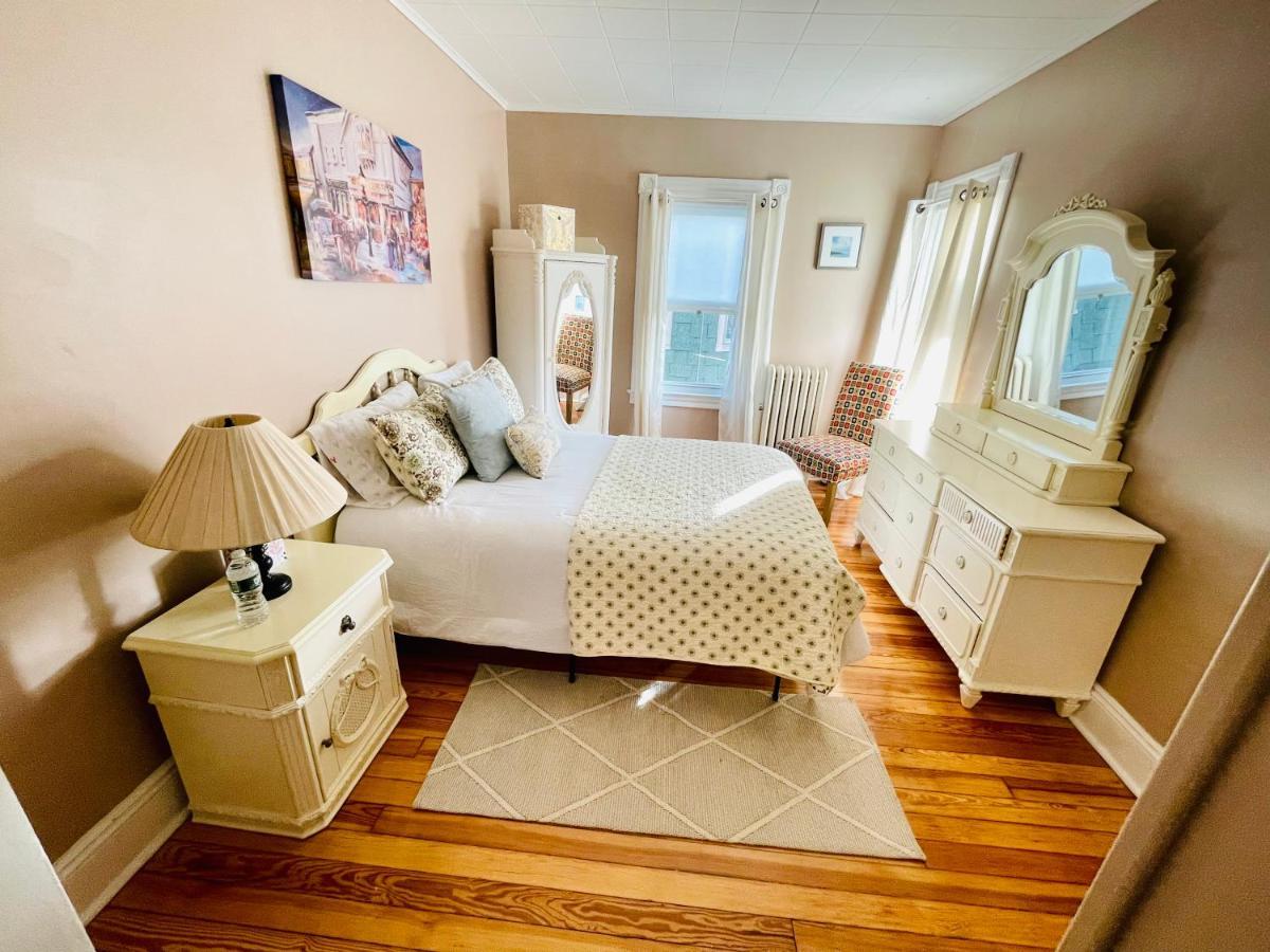 Delightful 2Br Apartment With Balcony - 15 Min From Mohegan Sun- Foxwoods Casinos & Mystic New London Εξωτερικό φωτογραφία