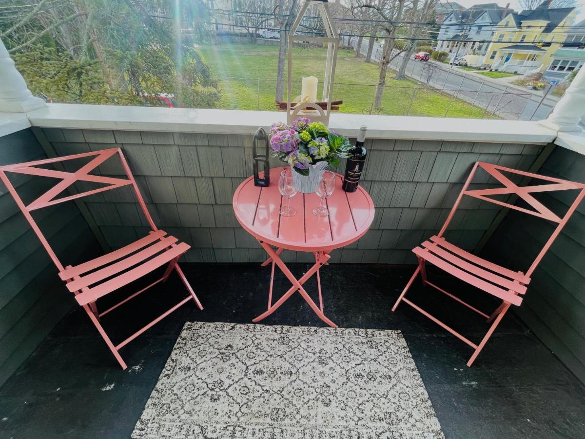 Delightful 2Br Apartment With Balcony - 15 Min From Mohegan Sun- Foxwoods Casinos & Mystic New London Εξωτερικό φωτογραφία