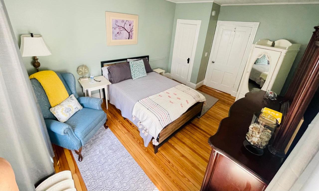 Delightful 2Br Apartment With Balcony - 15 Min From Mohegan Sun- Foxwoods Casinos & Mystic New London Εξωτερικό φωτογραφία