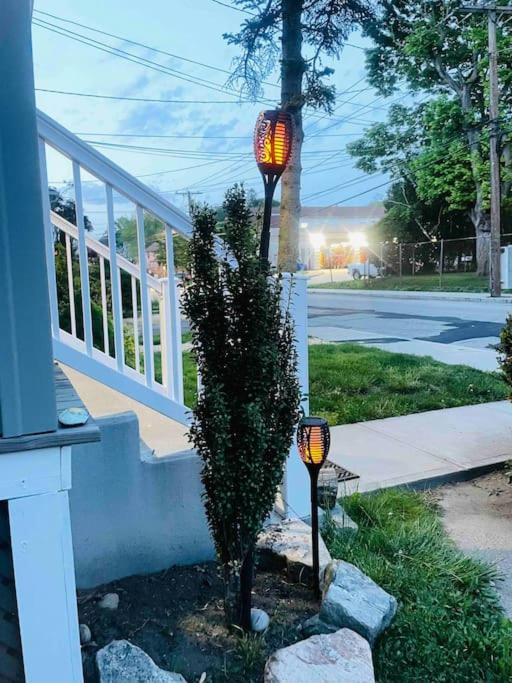Delightful 2Br Apartment With Balcony - 15 Min From Mohegan Sun- Foxwoods Casinos & Mystic New London Εξωτερικό φωτογραφία