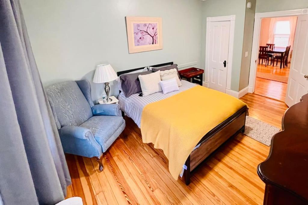 Delightful 2Br Apartment With Balcony - 15 Min From Mohegan Sun- Foxwoods Casinos & Mystic New London Εξωτερικό φωτογραφία